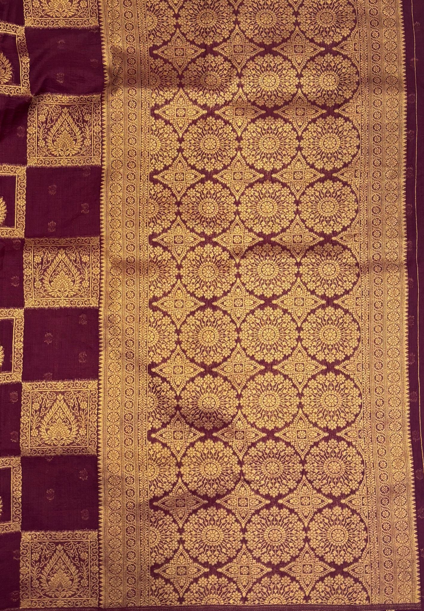 Soft Jute Tussar Saree-Maroon In Square Check Zari Border