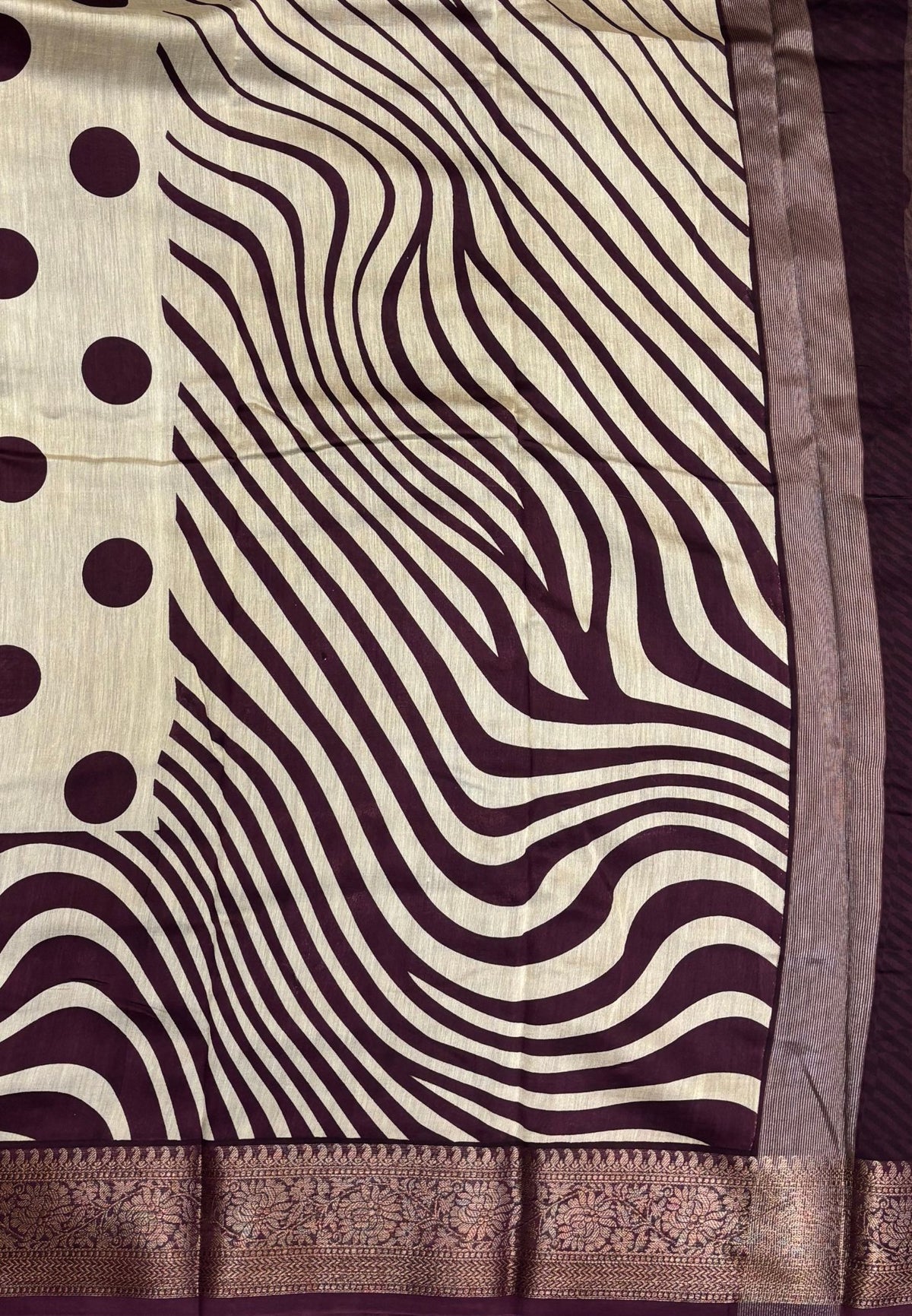 Pure Chanderi Saree-Wine in Circle Pattern Border