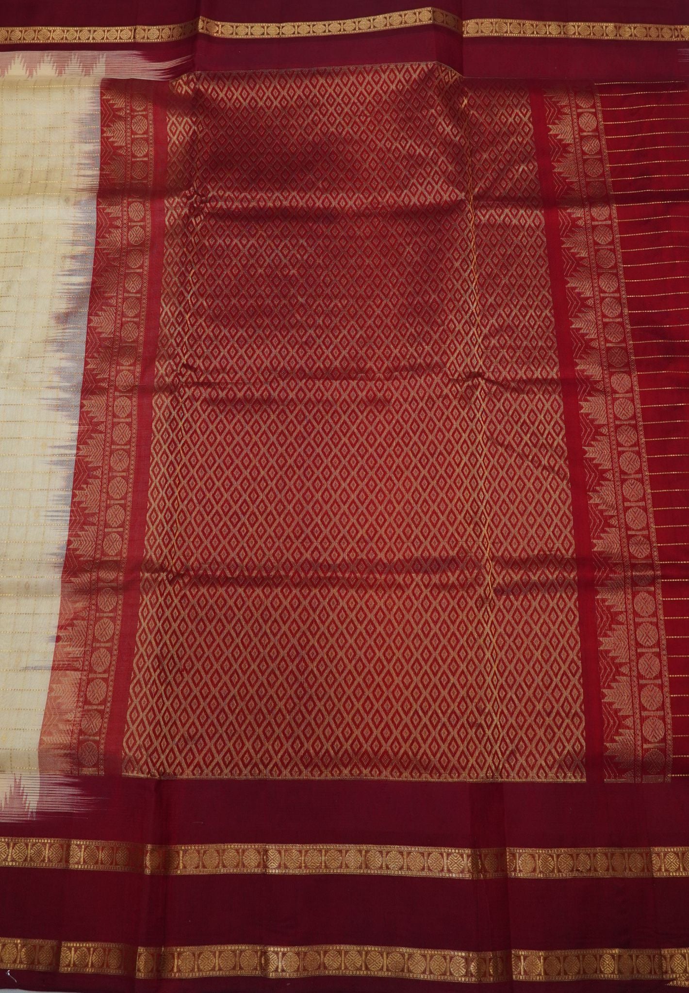 Pure Silk Cotton Saree-Off White with Contrast Rettapet Border