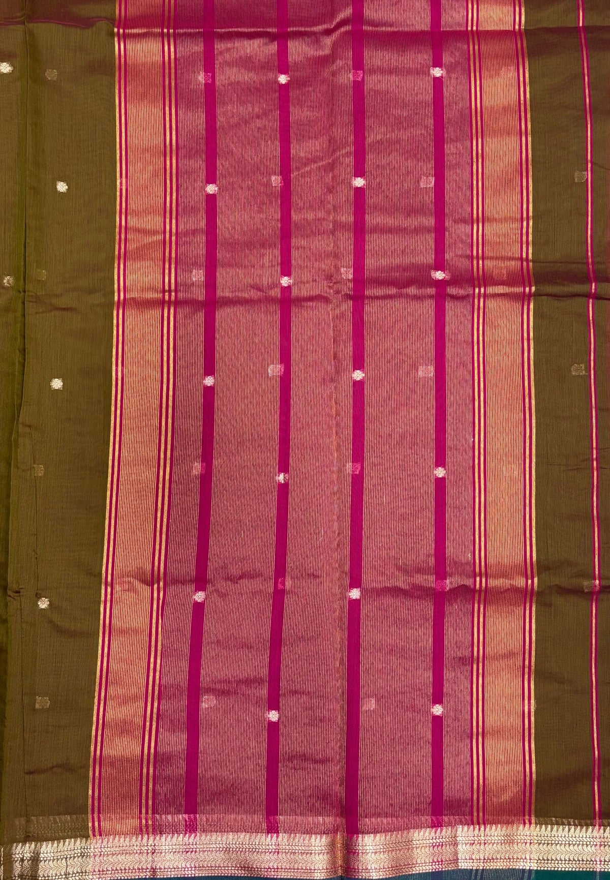 Handloom Cotton Saree-Manthulir Green In Horizontal Stripe Zari With Contrast Border
