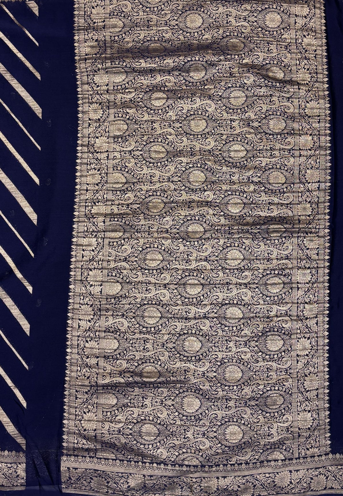 Chinon Silk Saree-Navy Blue with Antique Floral Border