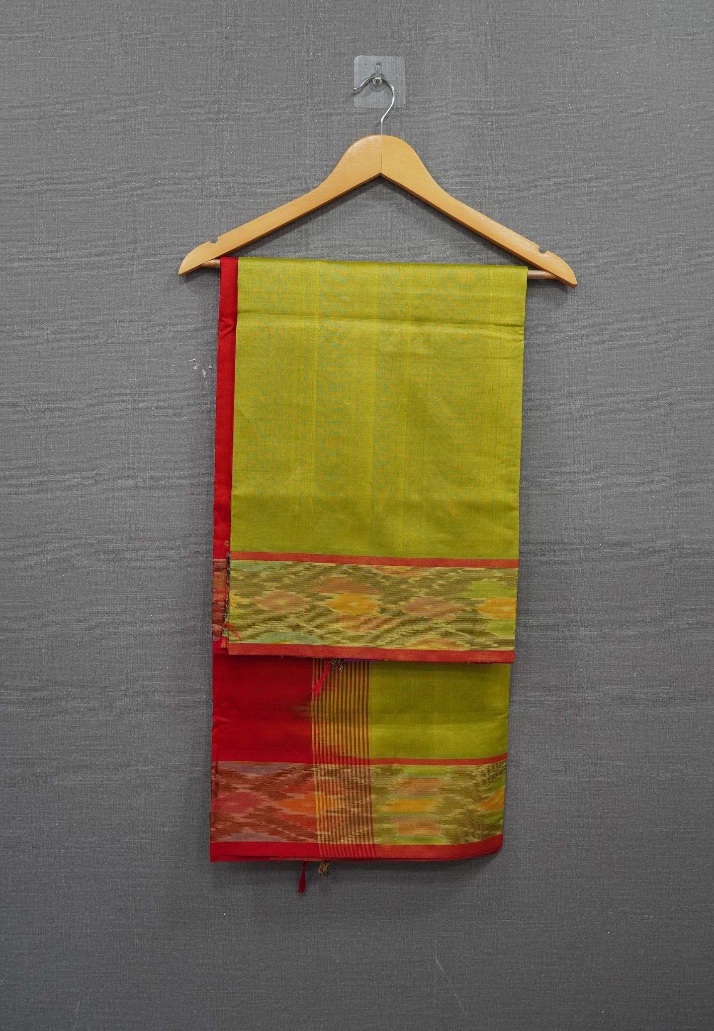 Silk Cotton Saree-Mehandi Green witn Pochampally Border