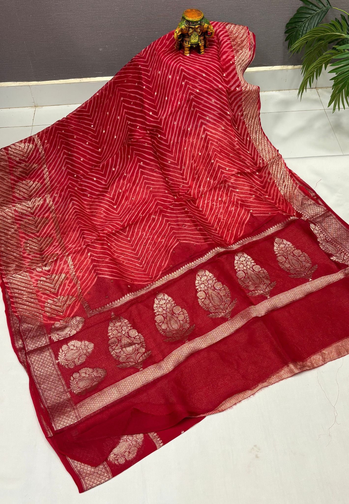 Pure Organza Tussar Saree-Red In Paisley Leaf Zari Border With Partly Pallu