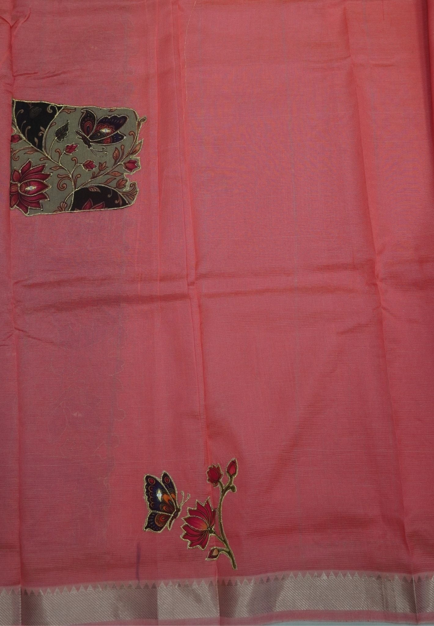 Pure Mangalgiri Silk Saree-Peach in Tanjore Print with Aplique Work