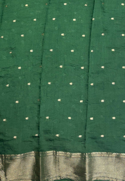 Banarasi Bandeji Saree-Green in Horizontal Stripe Zari Border