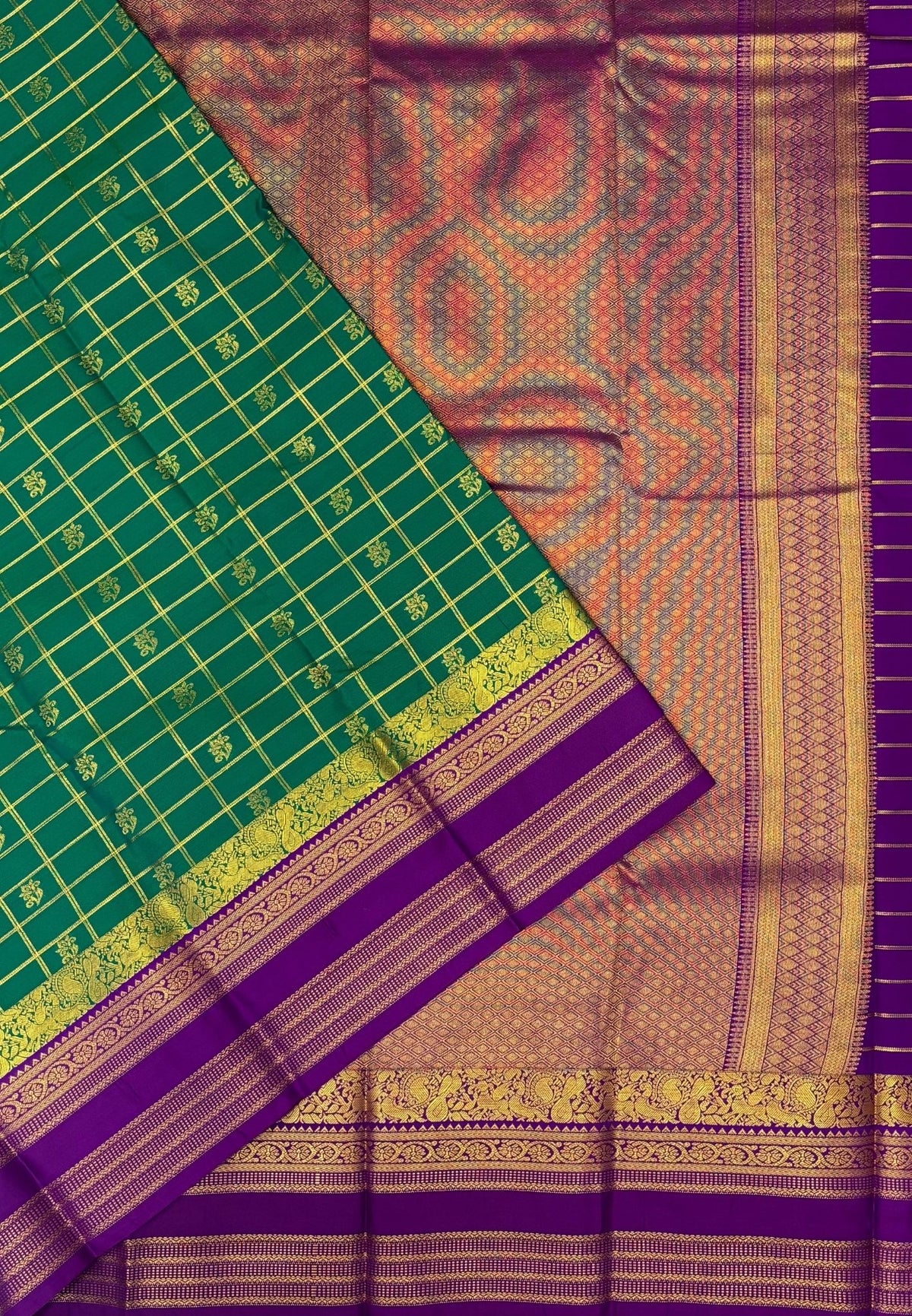 Budget Kanchipuram Saree-Green In Floral Zari Panel Border