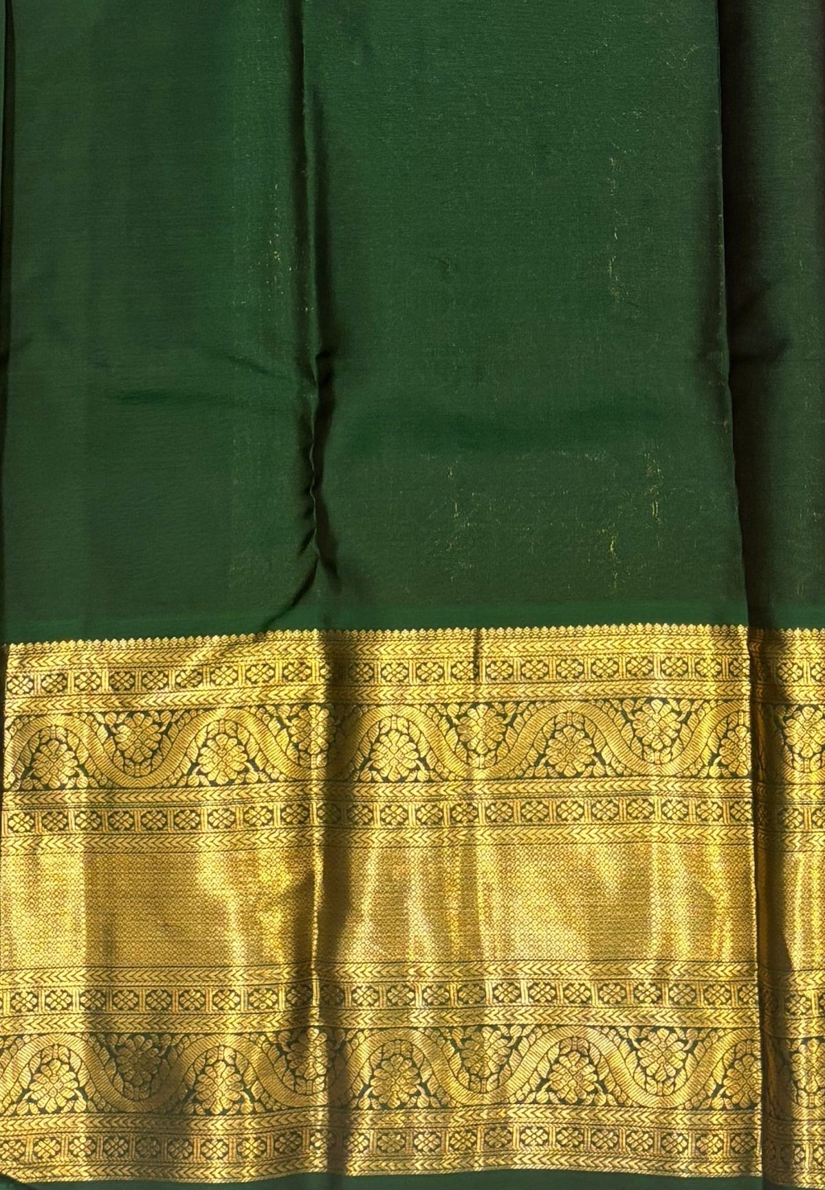 Pure Kanchipuram Silk Saree-Traditional Magenta Pink with Contrast Border