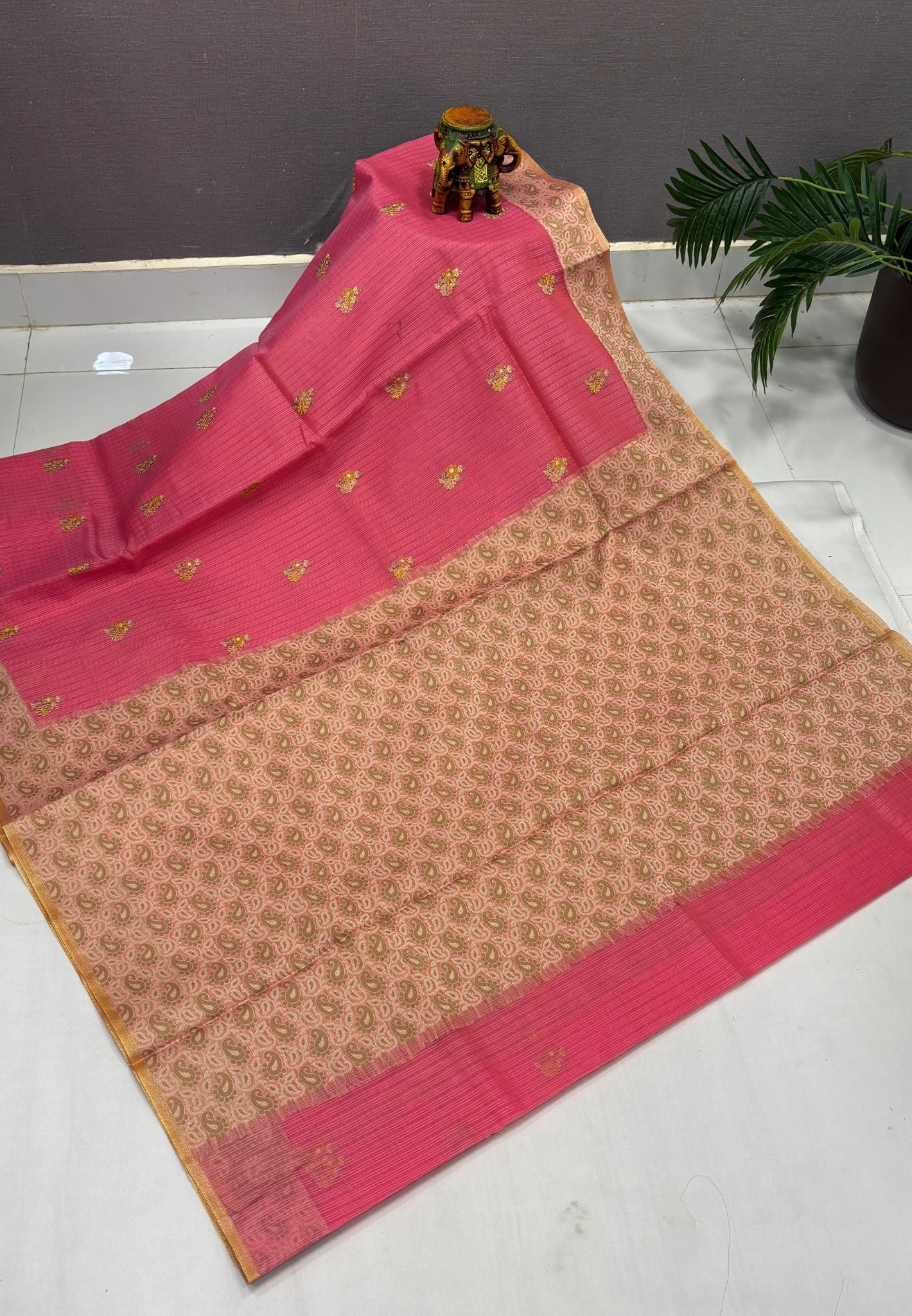 Kota Saree-Light Pink In Manga Paisley Border