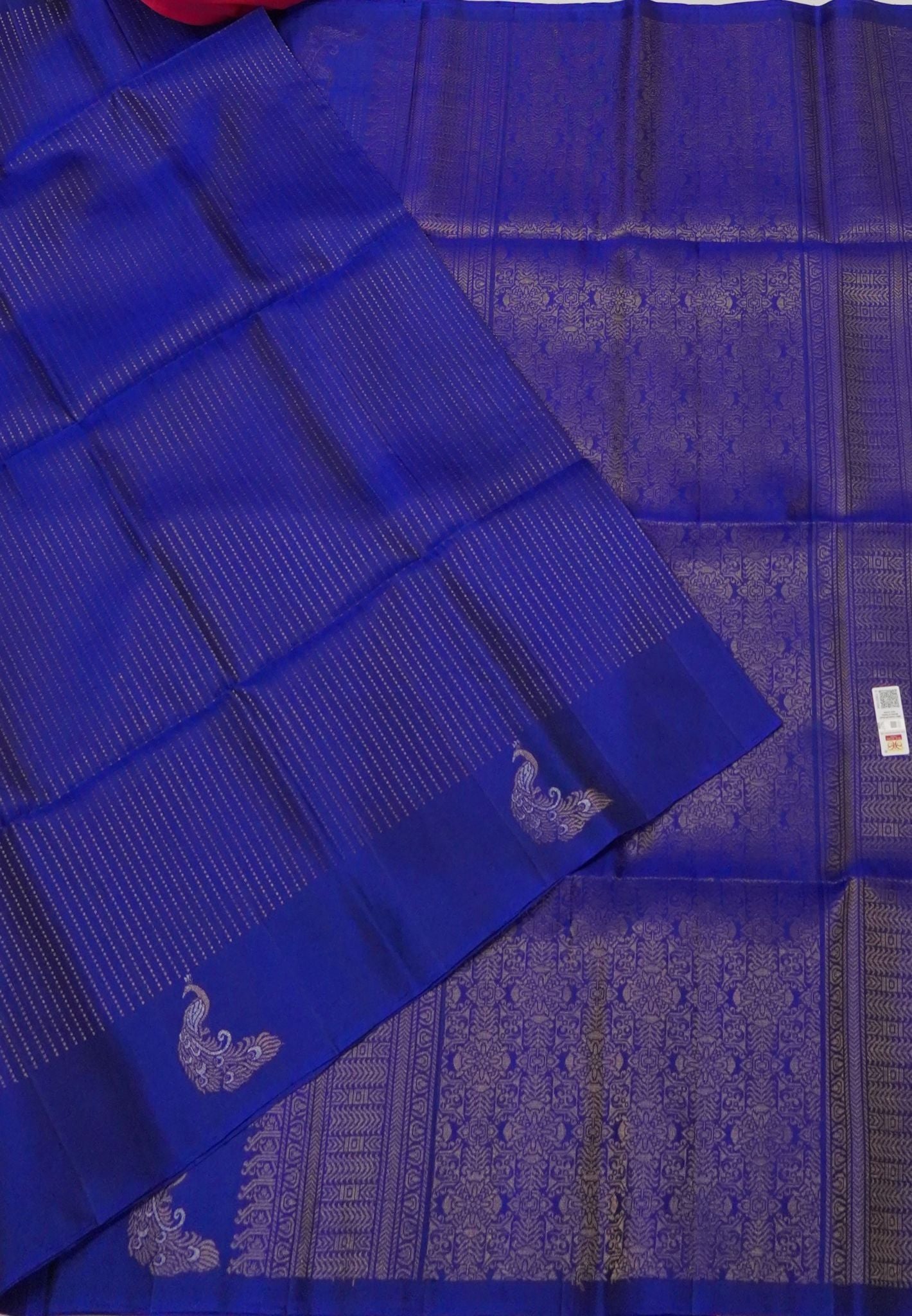 Pure Kanchipuram Silk Saree-Blue with Peacock Buttas