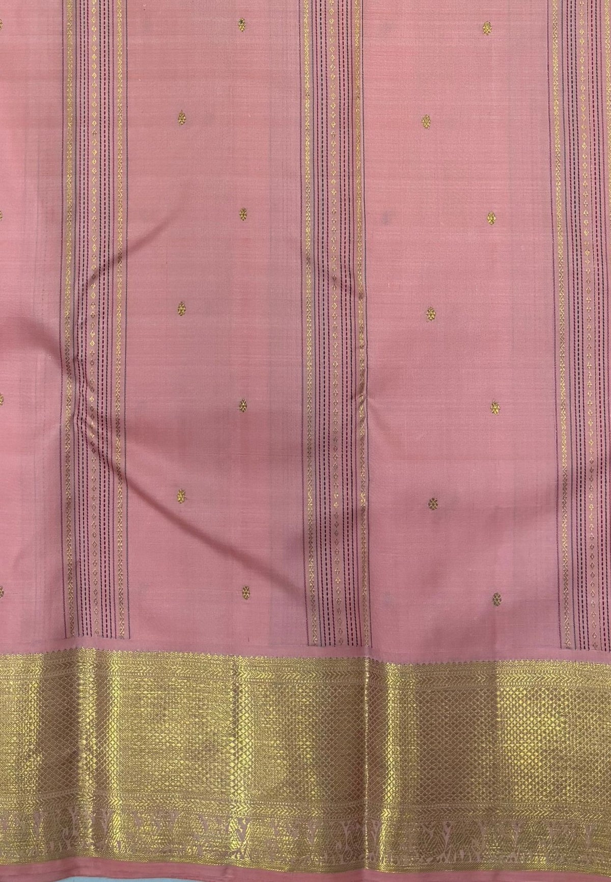 Pure Kanchipuram Silk Saree-Peach Bridal In Geometric Zari Line with Contrast Border
