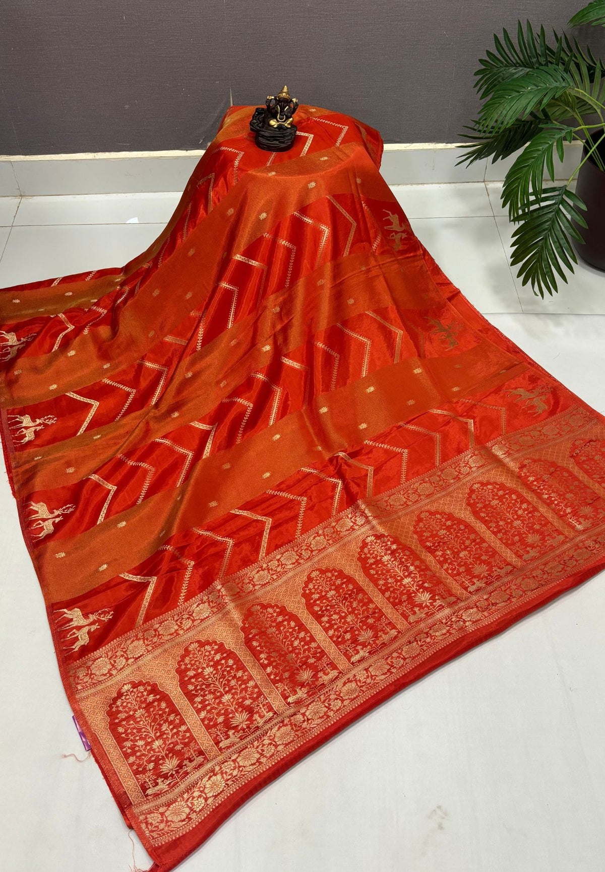 Banarasi Crepe Saree-Orange In Deer Motif Zari Border