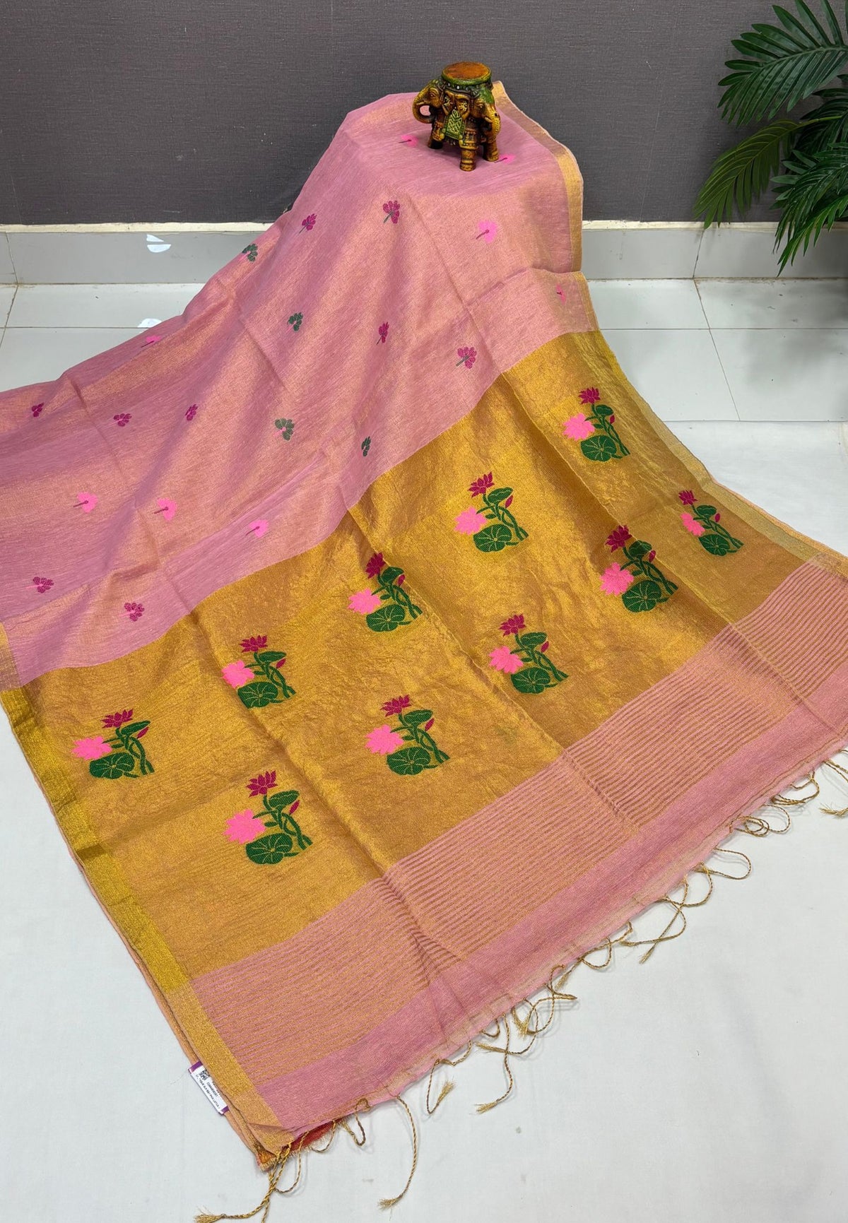 Tissue Silk Saree-Baby Pink In Lotus Motif Border