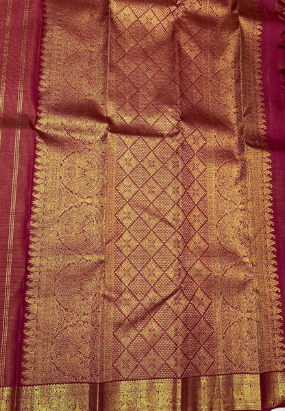 Pure Kanchipuram Silk Saree-Rani Pink in Vairaoosi Pattern with Mayil Chakram Buttas