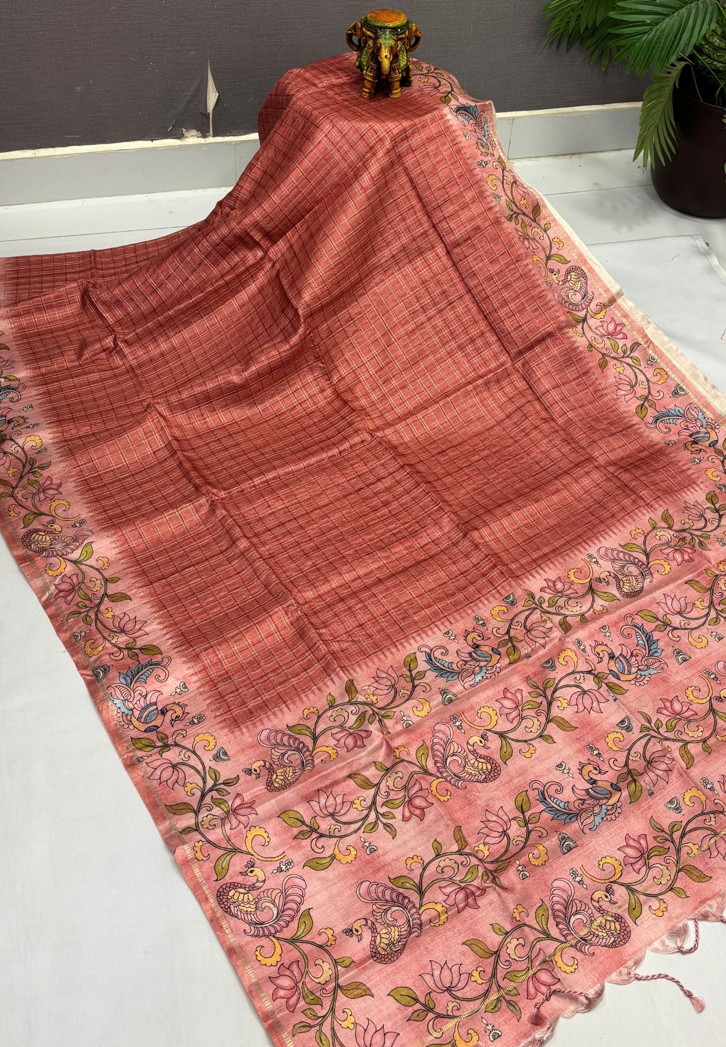 Matka Tussar Saree-Coral Red with Kalamkari Border