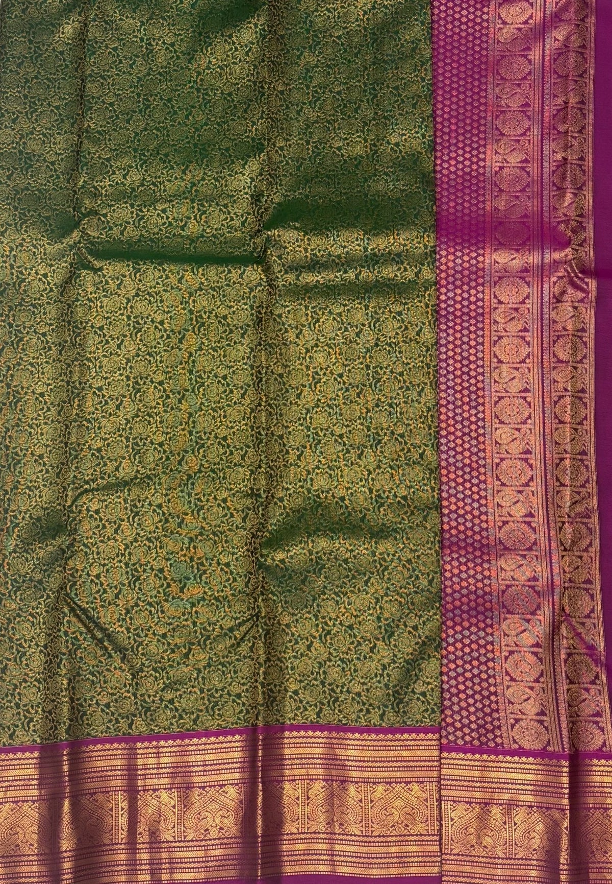 Pure Kanchipuram Silk Saree-Green with Contrast Border