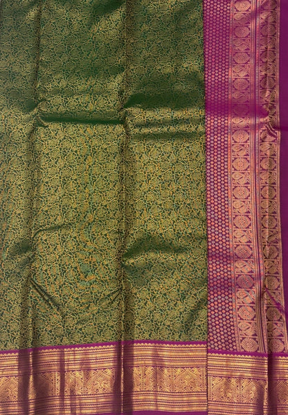 Pure Kanchipuram Silk Saree-Green with Contrast Border