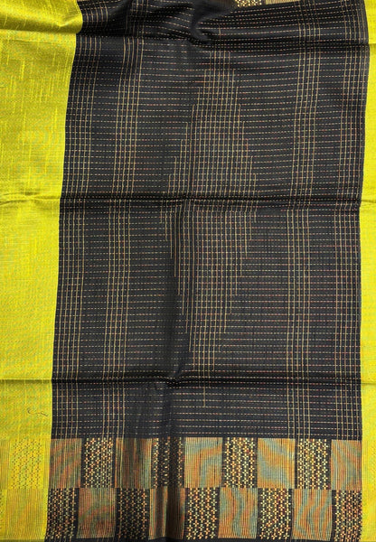 Semi Raw Silk Saree-Light Green In Checkered Zari With Contrast Border