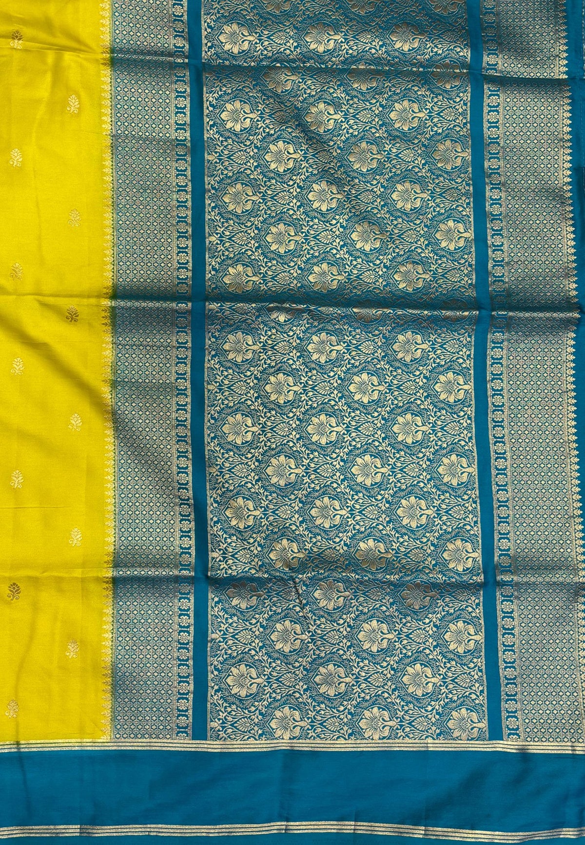 Gaji Silk Saree-Mehandi Green in Floral Brocade Zari with Contrast Border