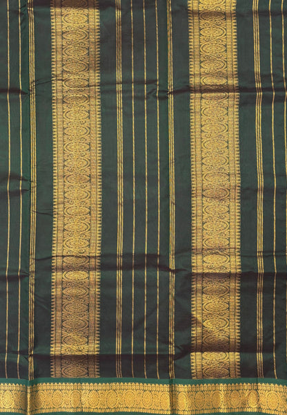 Silk Cotton Saree–Chilli Red-Green in Mini Buttas with Contrast Border