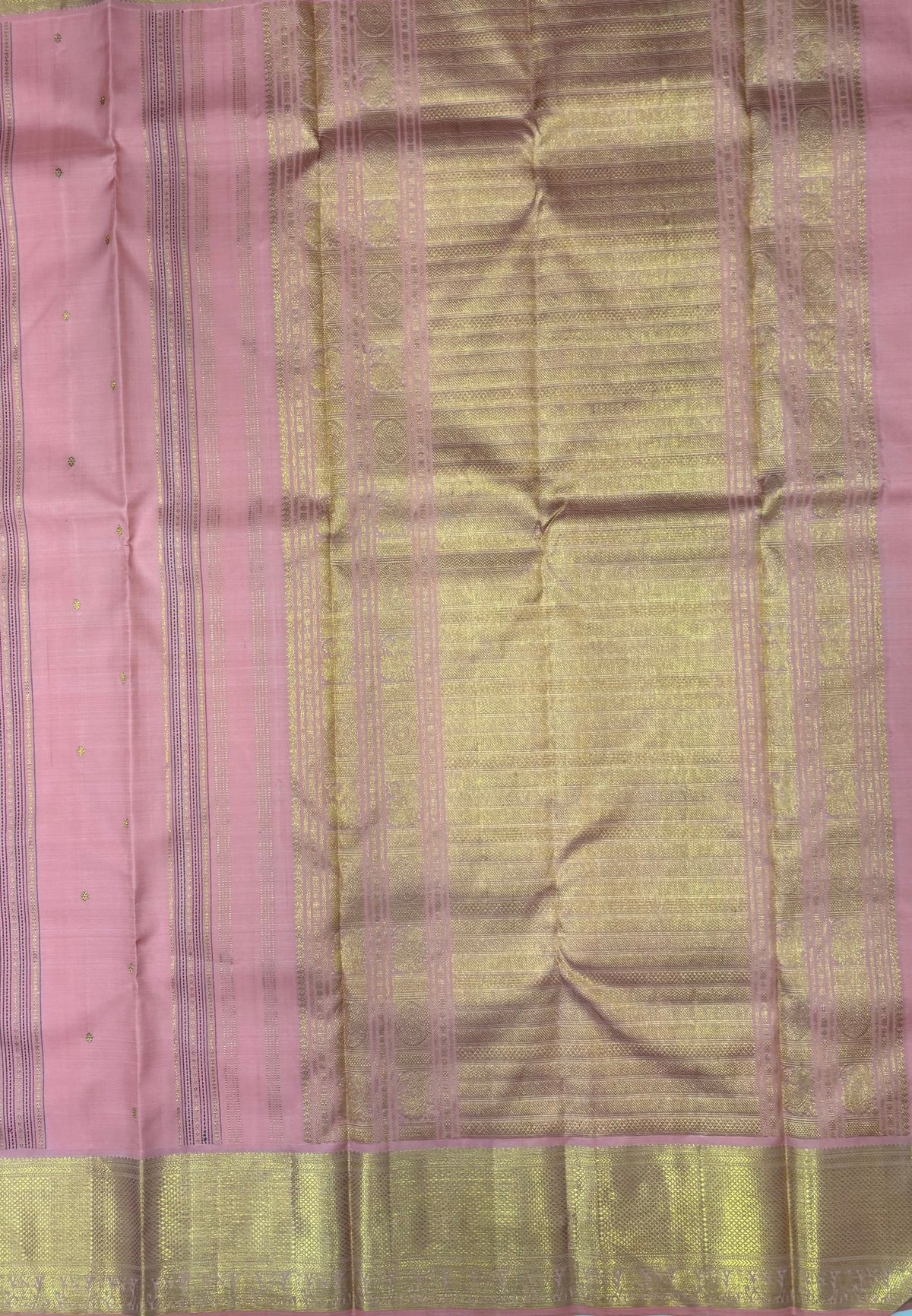 Pure Kanchipuram Silk Saree-Peach Bridal In Geometric Zari Line with Contrast Border