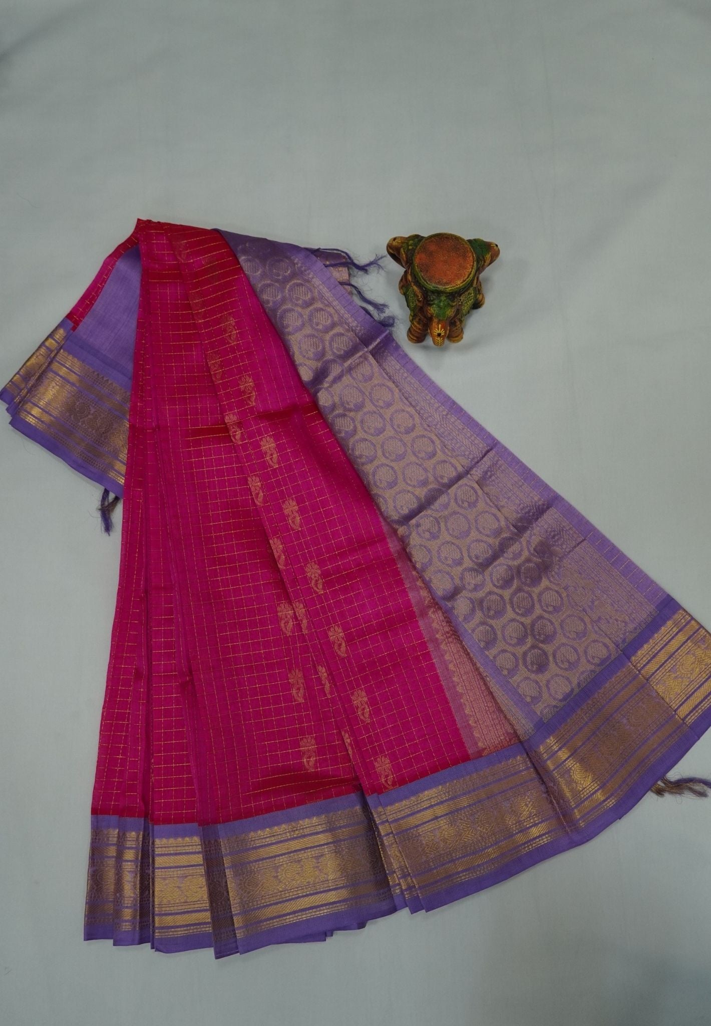 Pure Silk Cotton Saree-Mitai Pink in Golden Zari Checks with Contrast Border