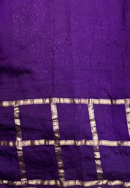 Banarasi Bandeji Saree-Brick Red in Checked Zari with Contrast Border