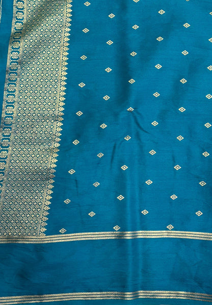 Gaji Silk Saree-Mehandi Green in Floral Brocade Zari with Contrast Border