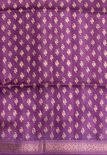 Matka Tussar saree-Red in Checked Pattern with Temple Zari Border