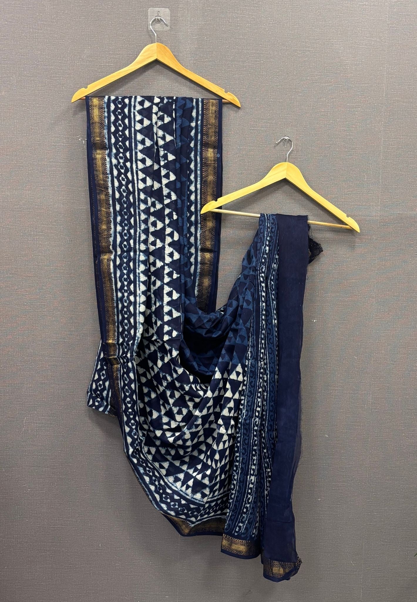 Pure Maheshwari Silk Cotton Saree-Navy Blue