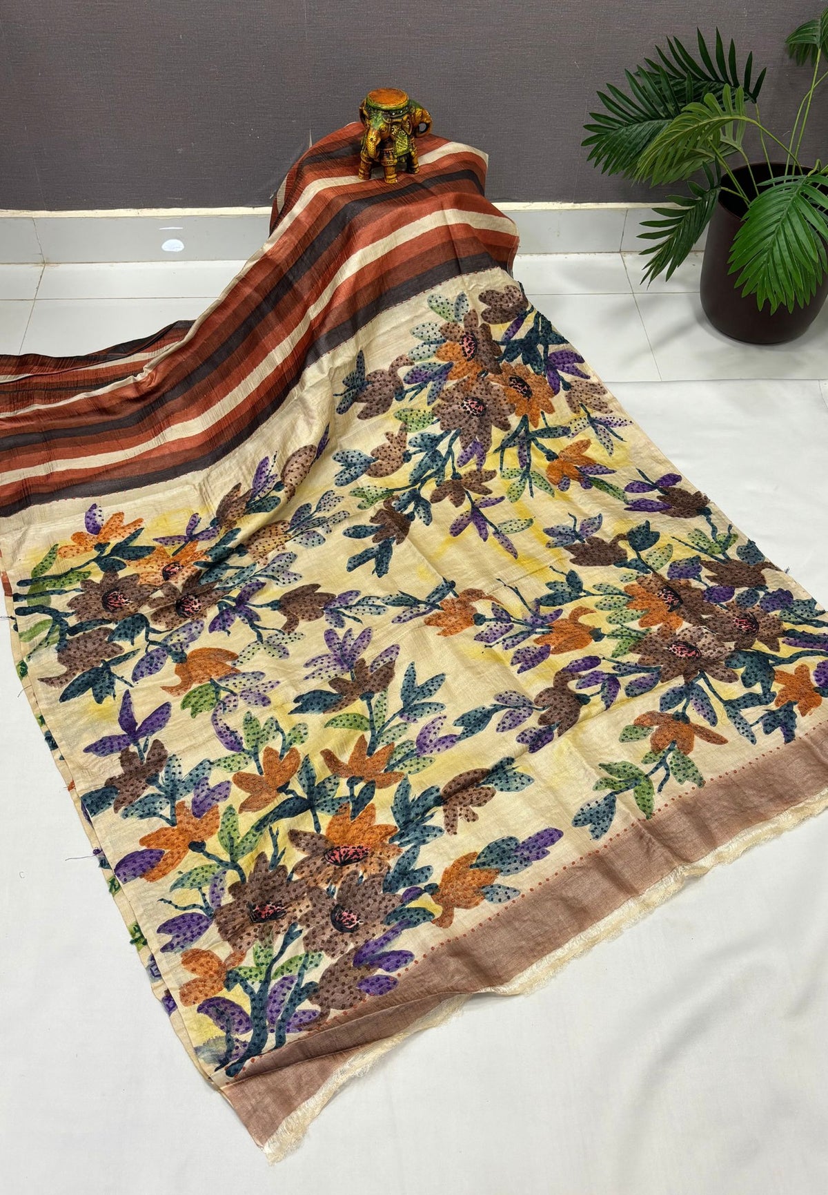 Pure Tussar Saree-Rust In Stripe French Knot Border
