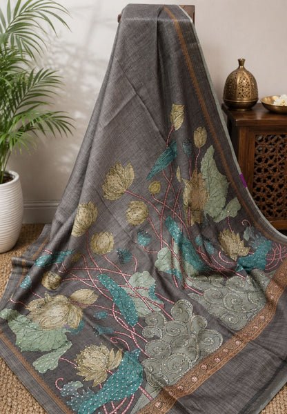 Tussar Saree-Mehandi Brown with French Knot & Sequence Work
