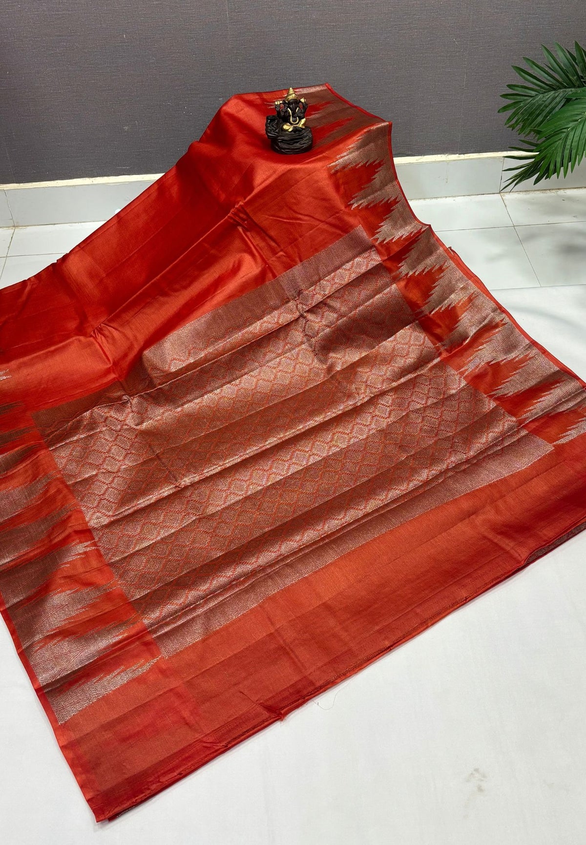 Pure Tussar Saree-Rust Orange In Tazhalampoo Zari Border