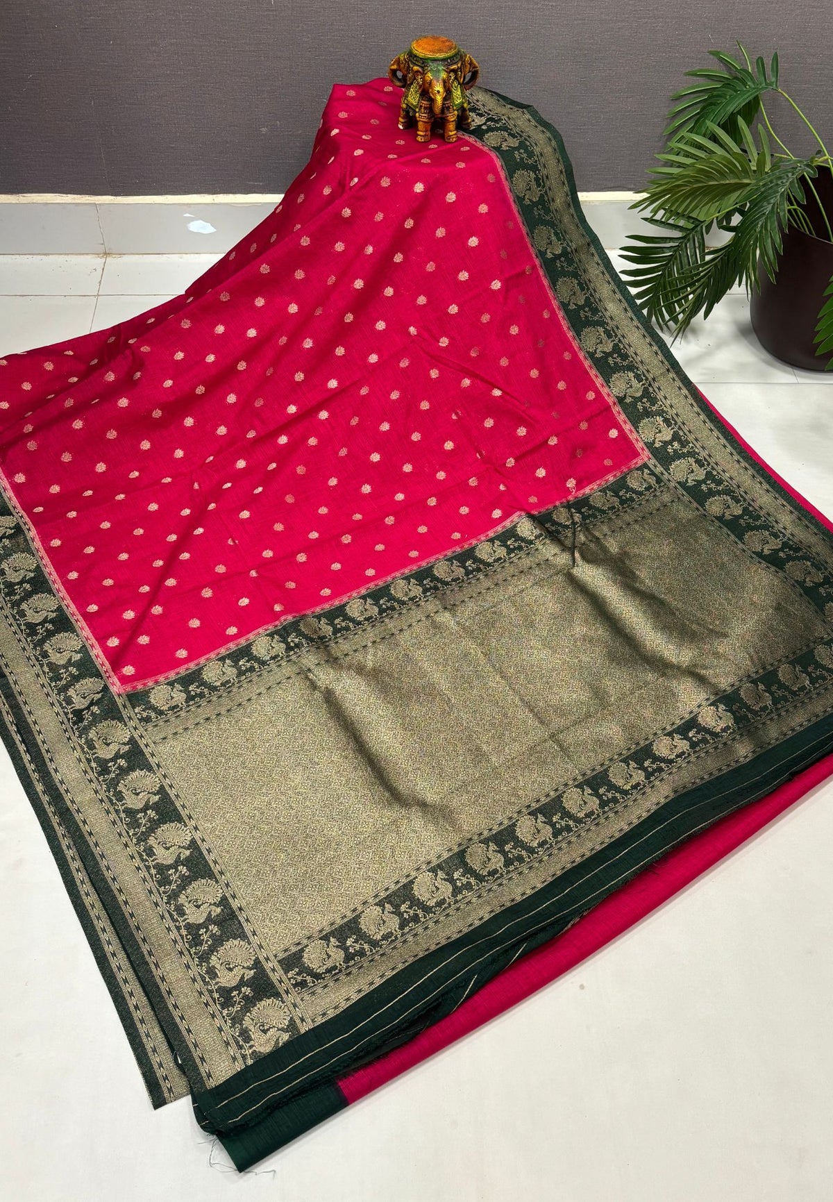 Tussar Linen Saree-Rani Pink in Traditional Peacock Floral Zari with Contrast Border