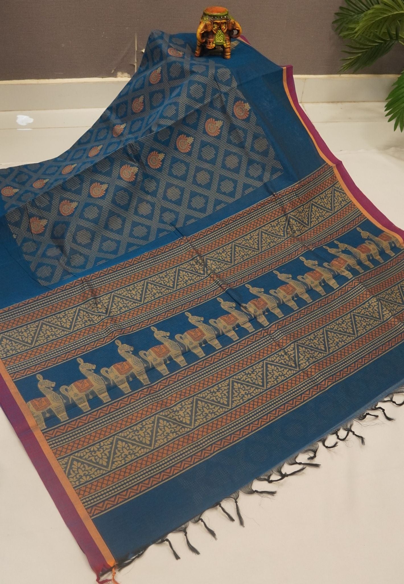 Cotton Saree-Blue in Thread Work