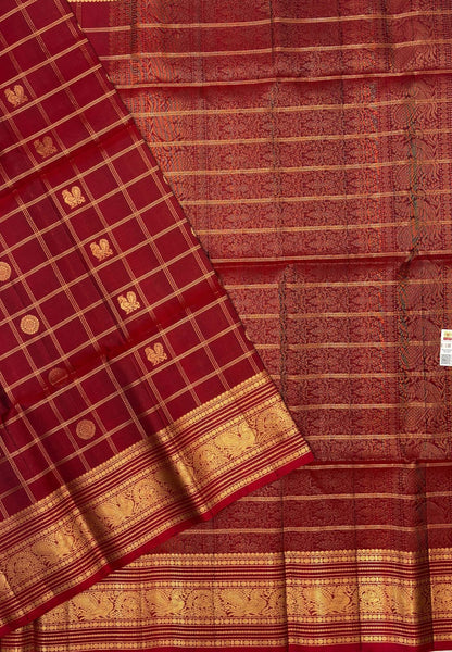 Pure Kanchipuram Silk Saree-Red in Checkered Mayil Chakram with Varisapet Border