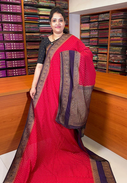 Banarasi Georgette Saree-Red with Contrast Retapet Border