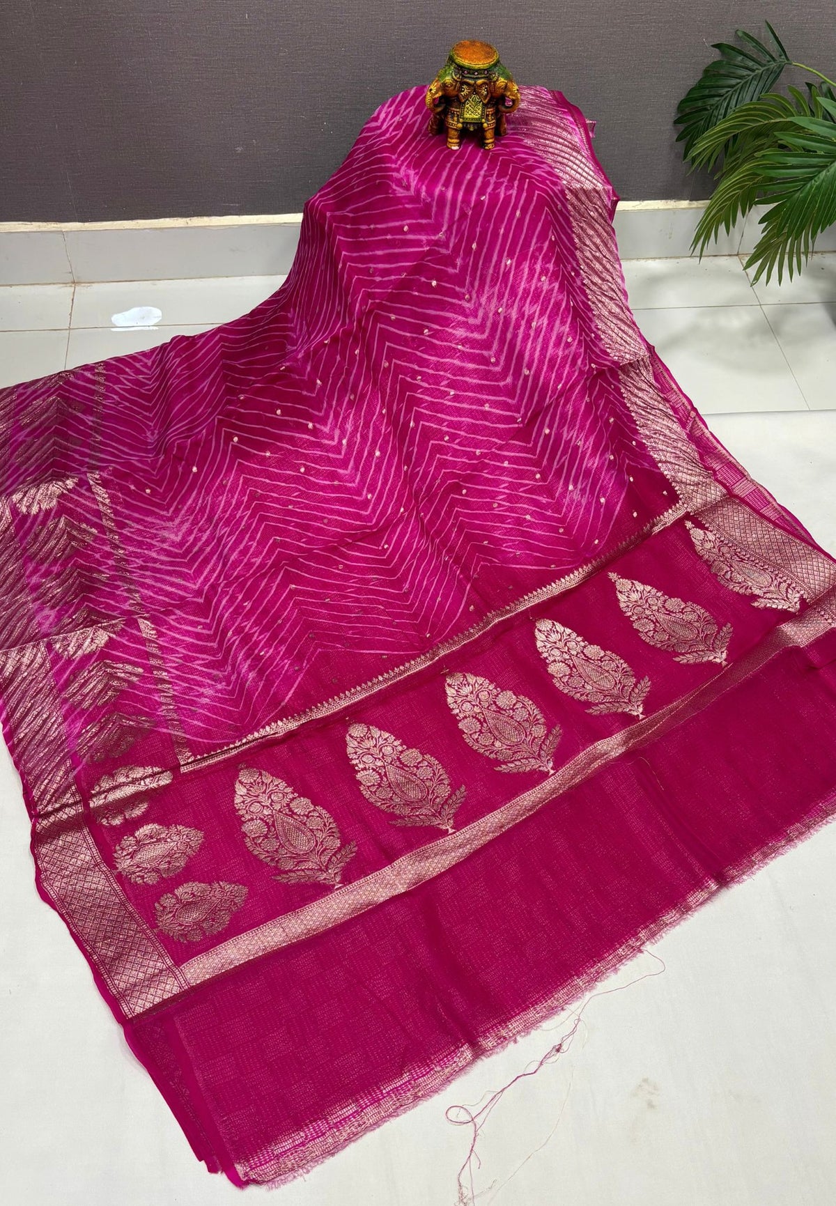 Pure Organza Tussar Saree-Rani Pink In Paisley Leaf Zari Border With Partly Pallu