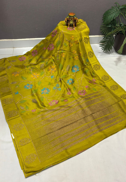 Kattan Silk Saree-Mehandi Green in Floral Vine Zari Border