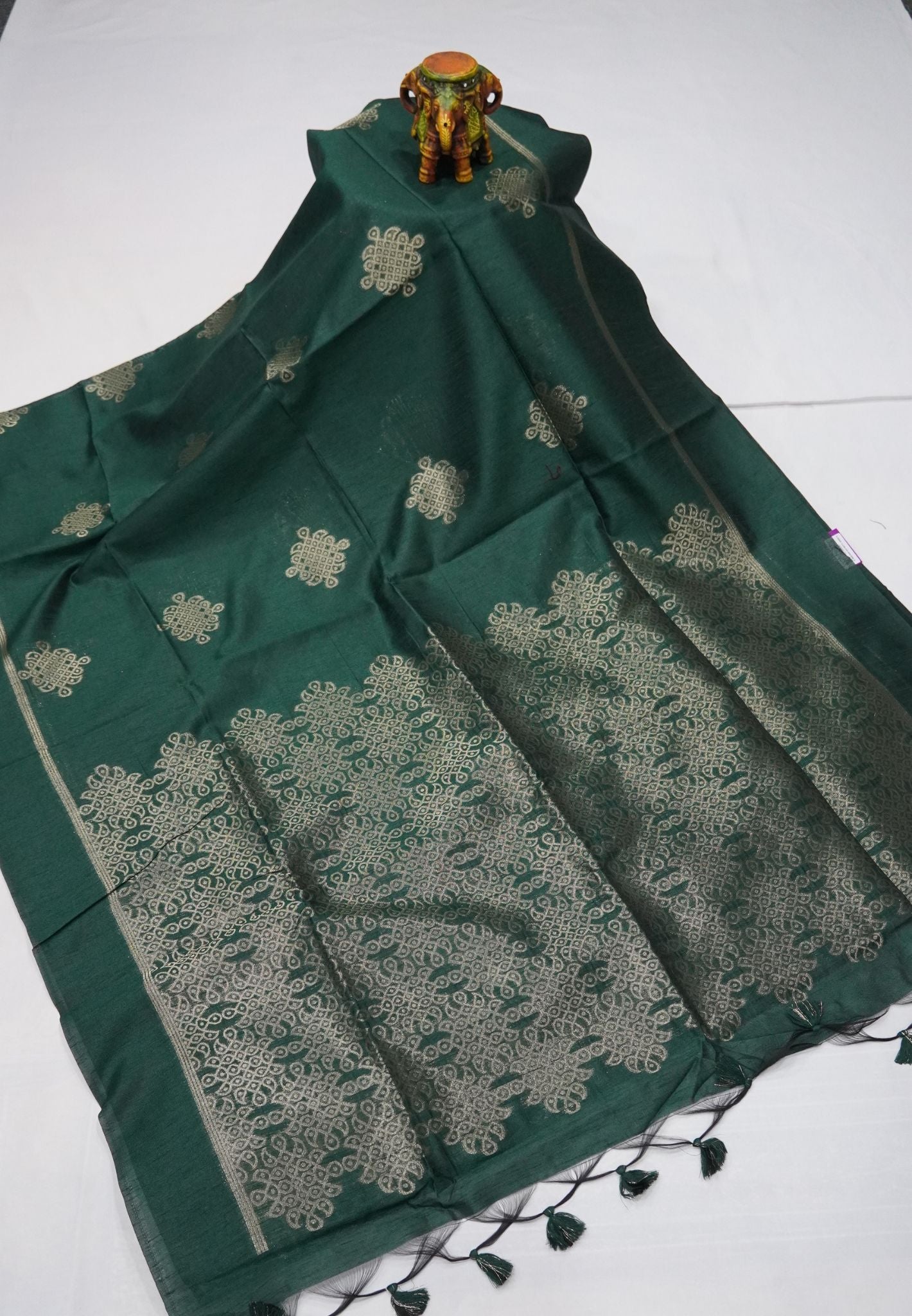 Semi Raw Silk Saree - Green in Kolam Pattern