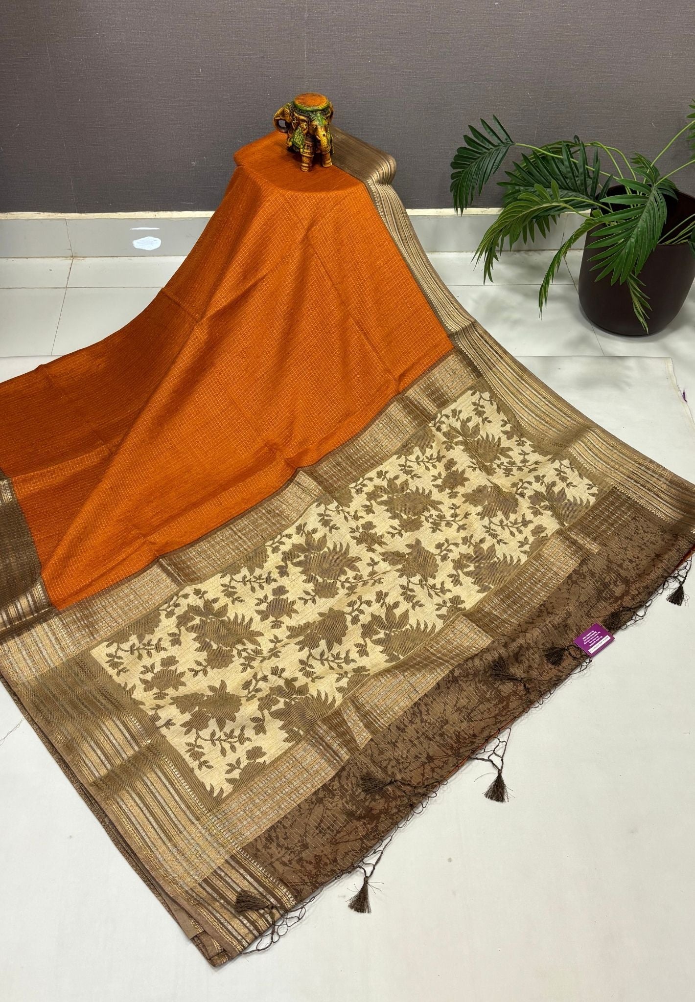 Muslin Tussar Saree-Orange In Floral Vine Border