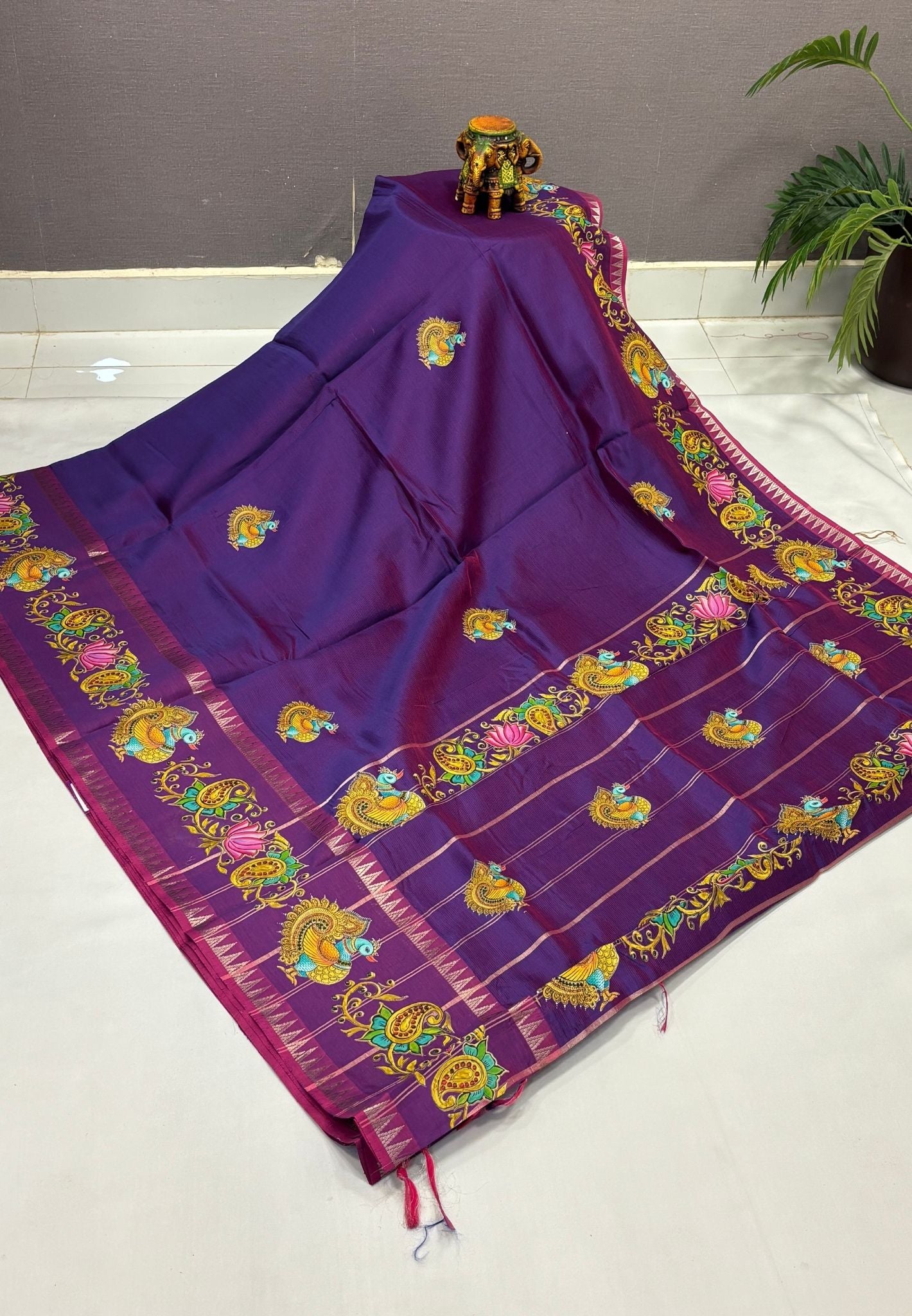 Pure Mangalgiri Silk Saree-Purple with Tanjore Print