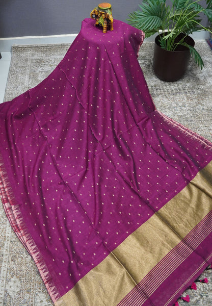 Handloom Cotton Saree-Magenta With Delicate Woven Buttas