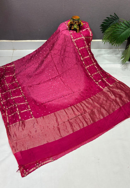 Banarasi Bandeji Saree-Rani Pink in Checked Zari Border