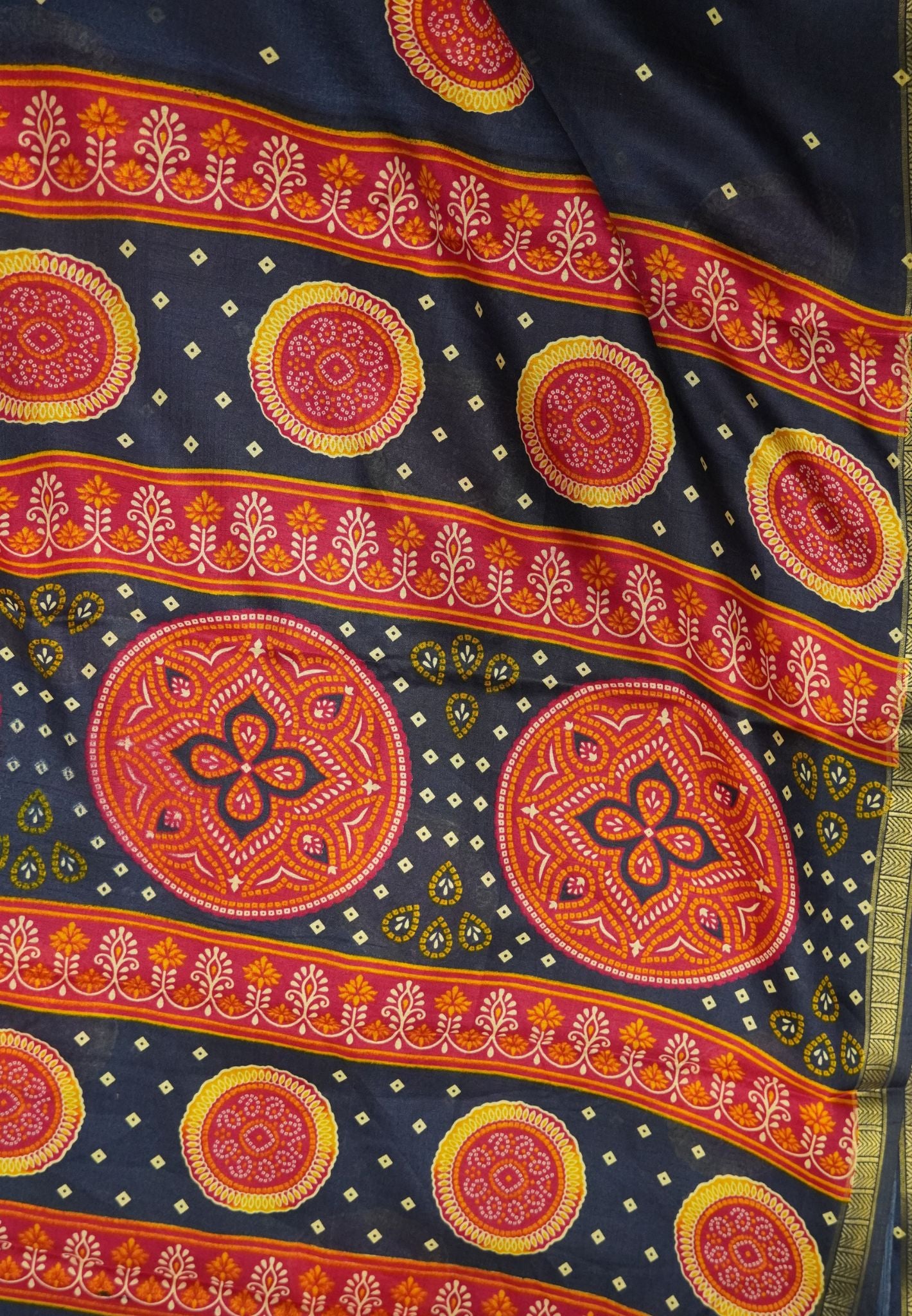Dola Saree-Navy Blue in Kolam patteran with Small Border