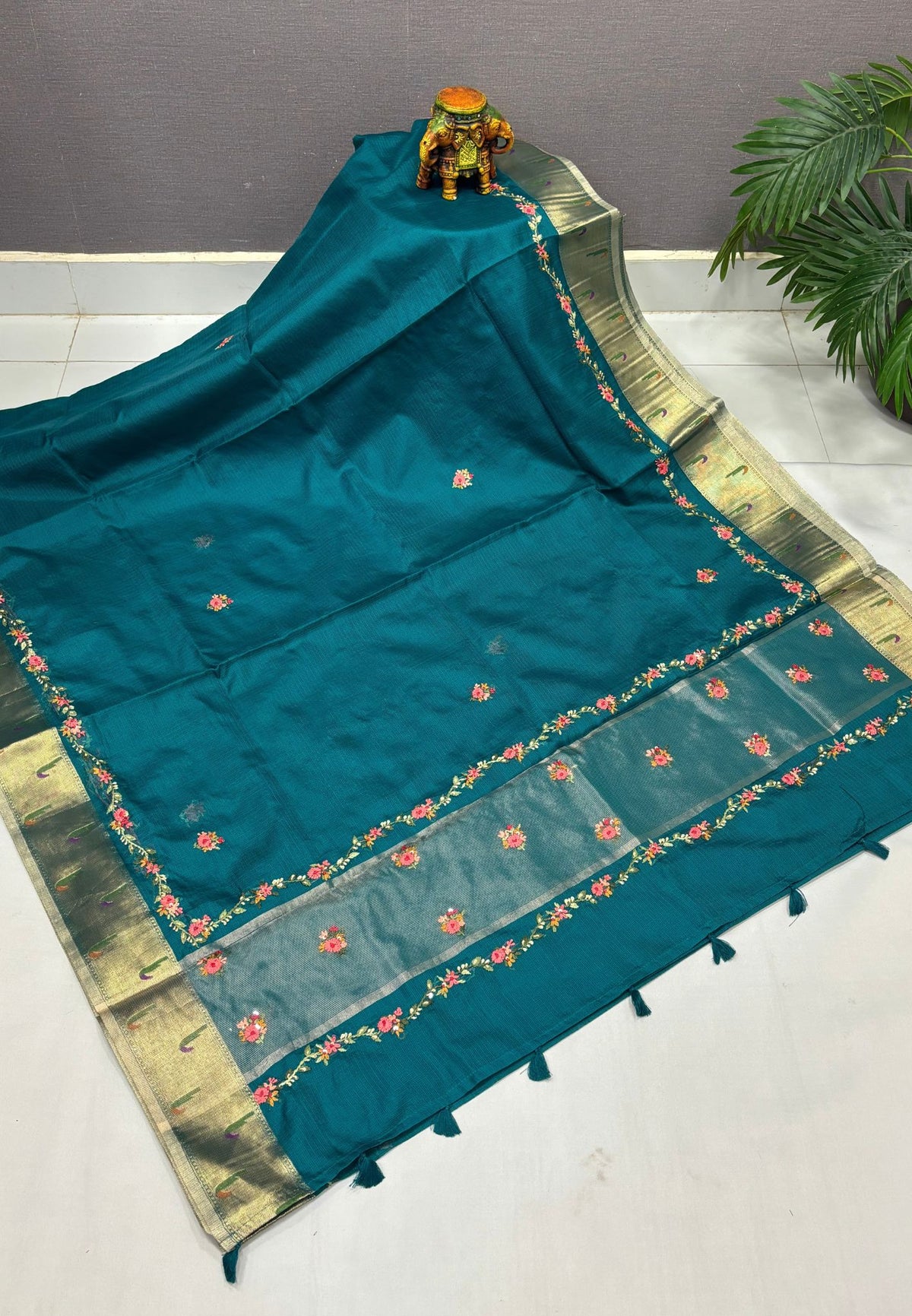 Kota Saree-Peacock Green In Floral Zari Vine Border