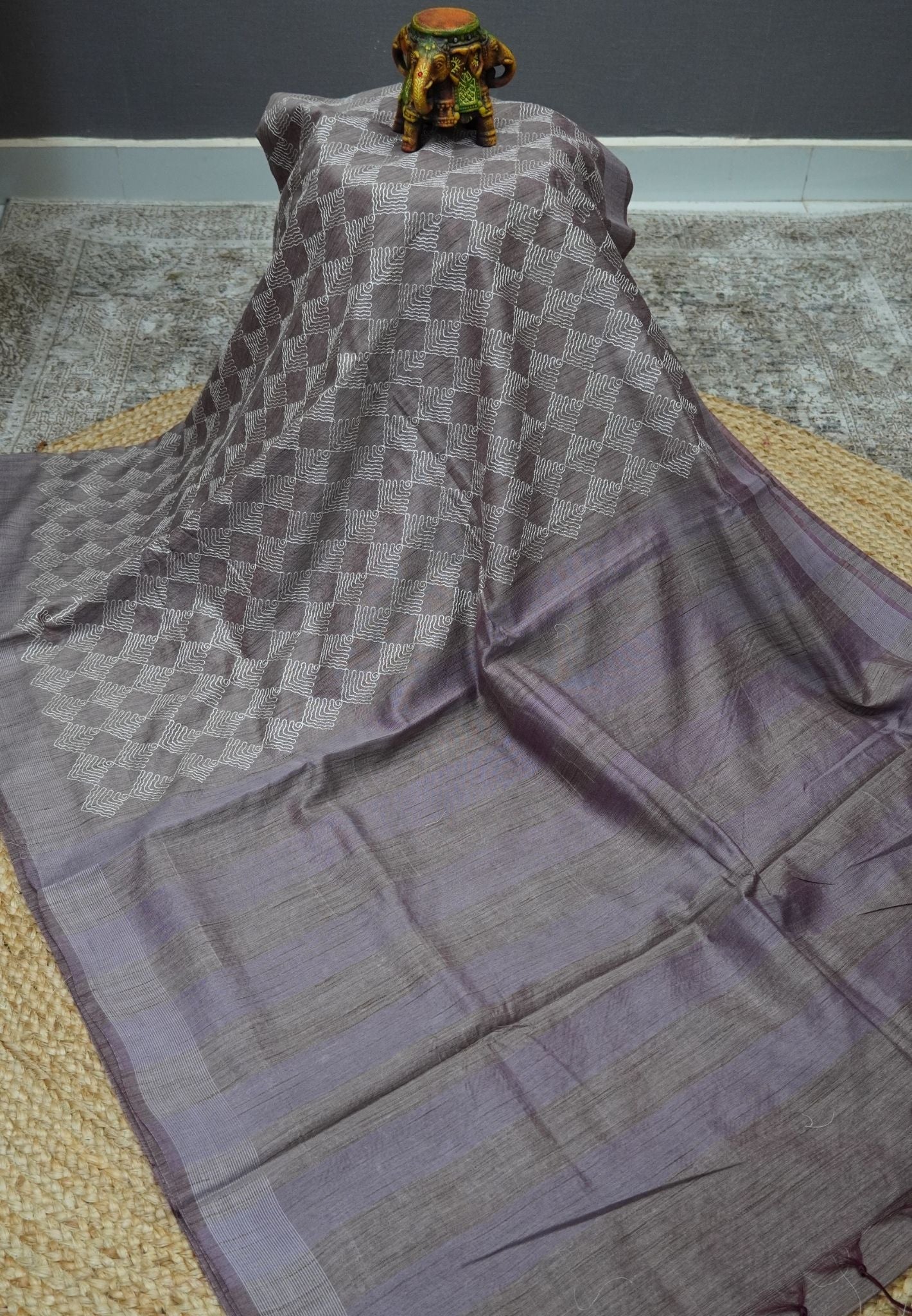 Kota Tussar Saree-Mauve Embroidery