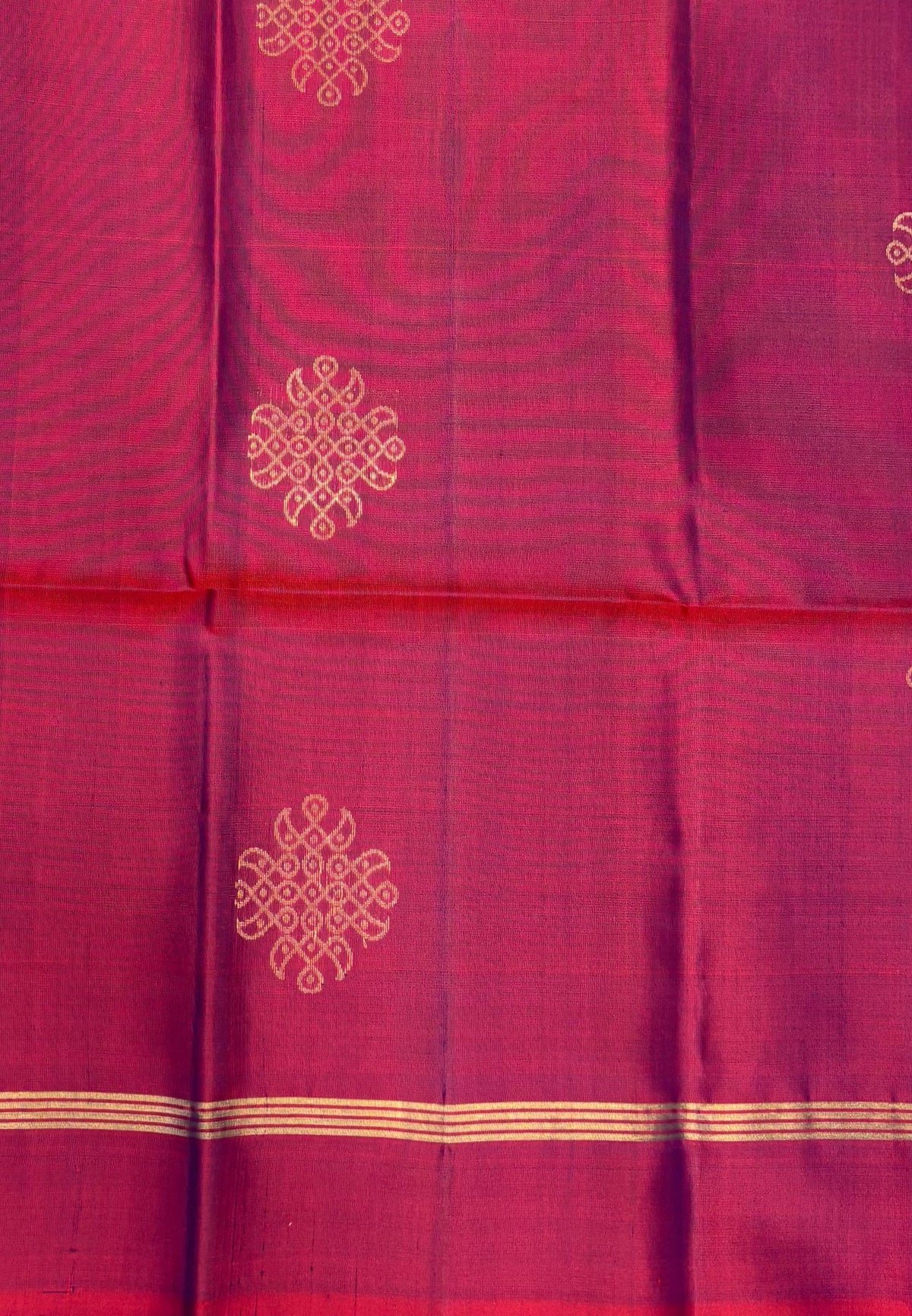 Pure Kanchipuram Silk Saree-Redish Purple With Kolam Zari Border