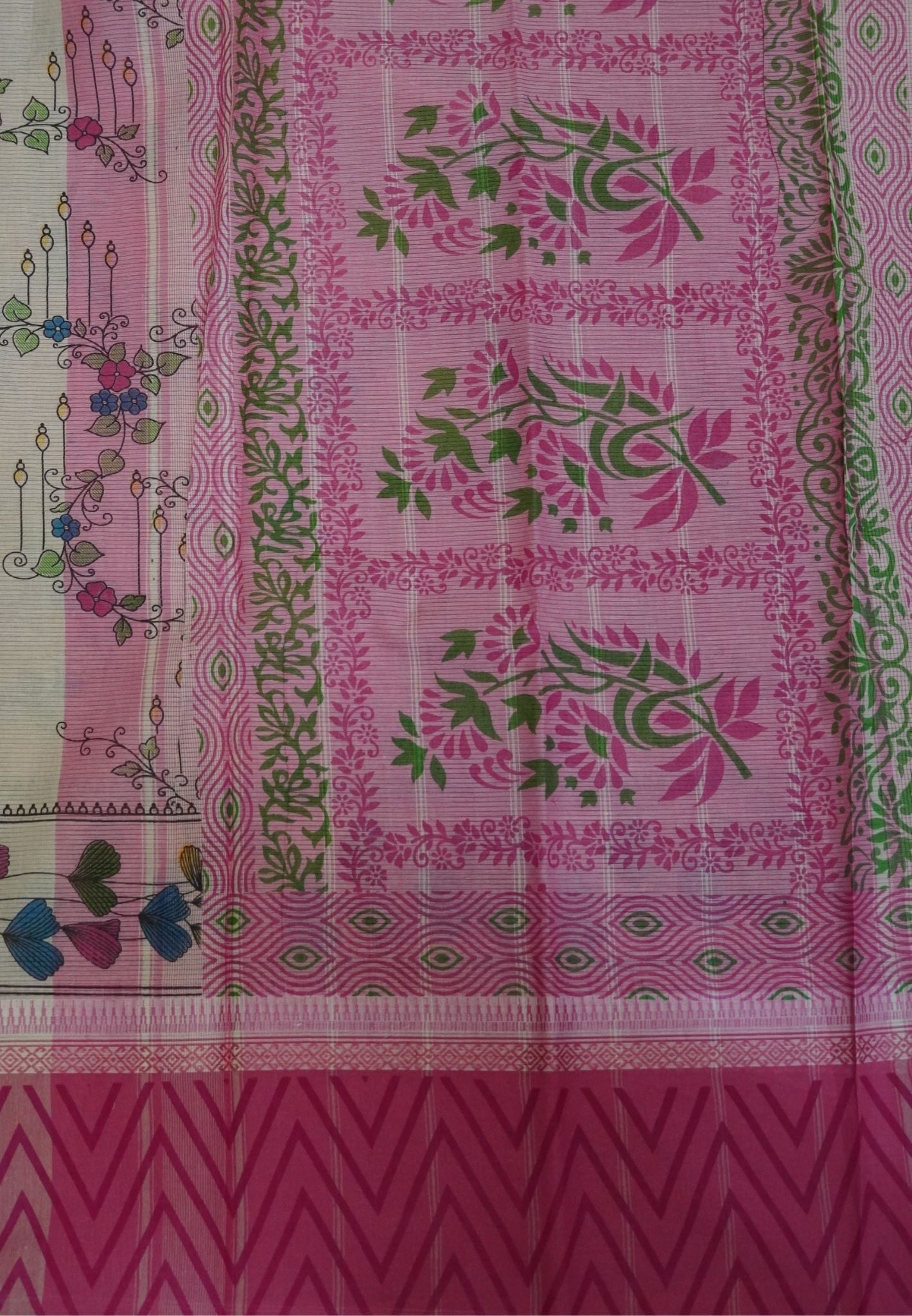 Pure Cotton Saree-Cream with Pink in Floral Vine Pattern
