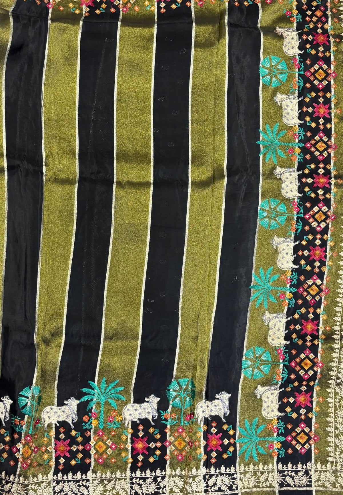 Satin Crepe Saree-Black In Komatha Floral Border