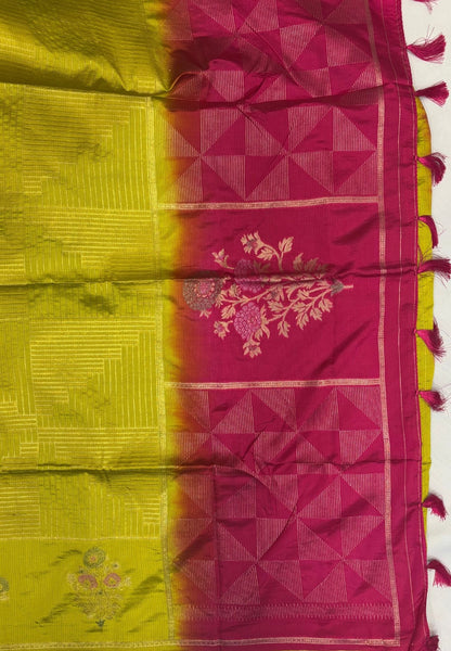 Mulberry Silk Saree-Lime Yellow In Diamond Geometric Zari With Contarst Border